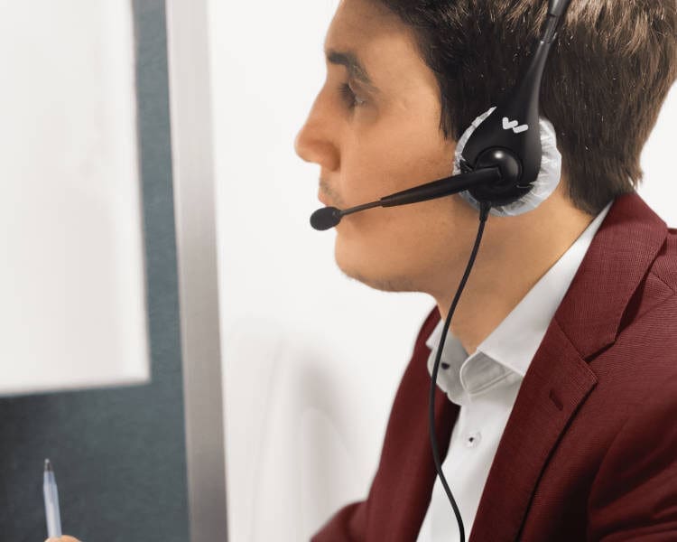 Simultaneous Interpreting